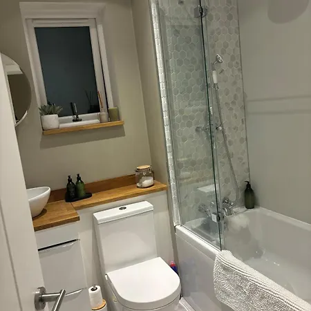 Lakes Staycation Vakantiehuis *