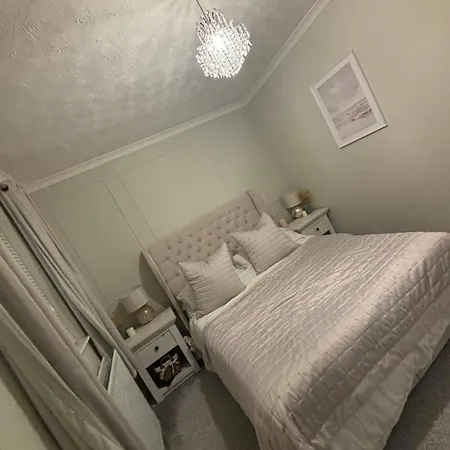 Lakes Staycation Holiday home *